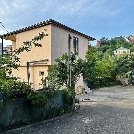 Nita House Hotell Batumi Eksteriør bilde